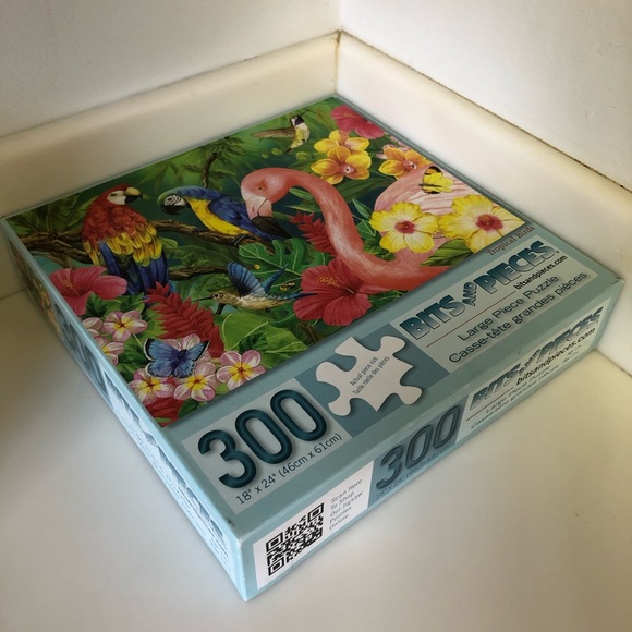 Bits and Pieces “Tropical Birds” 300 pc Puzzle - Picture 5 of 10